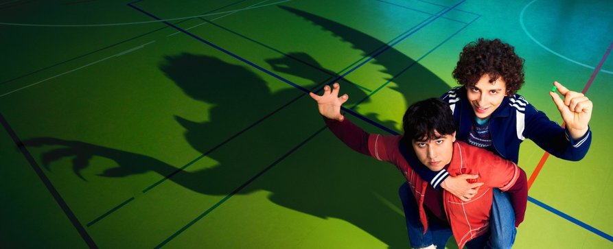 „Club der Dinosaurier“: Schüler werden in neuer ZDF-Serie vom Loser zum T-Rex – Starttermin für neue Highschool-Dramedy steht fest – Bild: ZDF/​Jens Koch