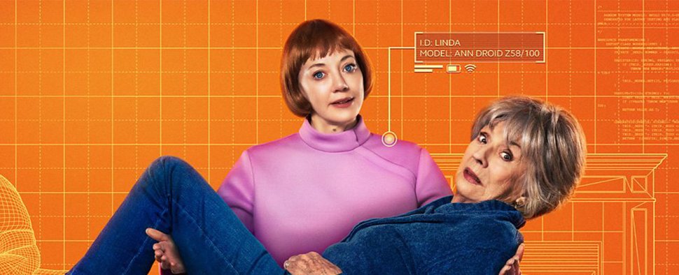 „Ann Droid“ mit Diane Morgan (l.) und Sue Johnston – Bild: BBC
