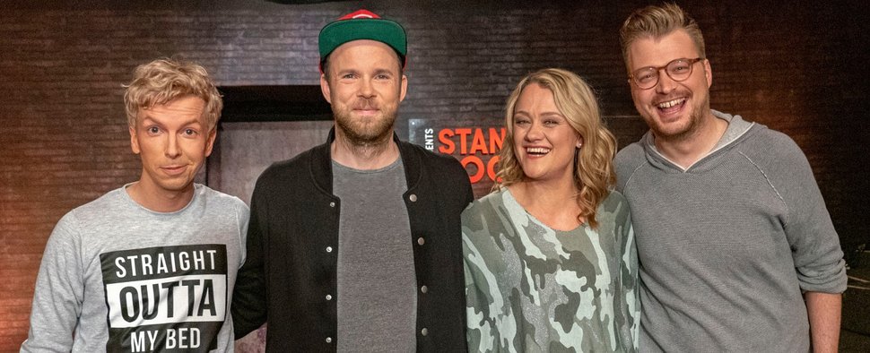 „Comedy Central Presents Standup 3000“ mit Maxi Gstettenbauer (r.) und Gästen – Bild: Comedy Central/Max Kohr