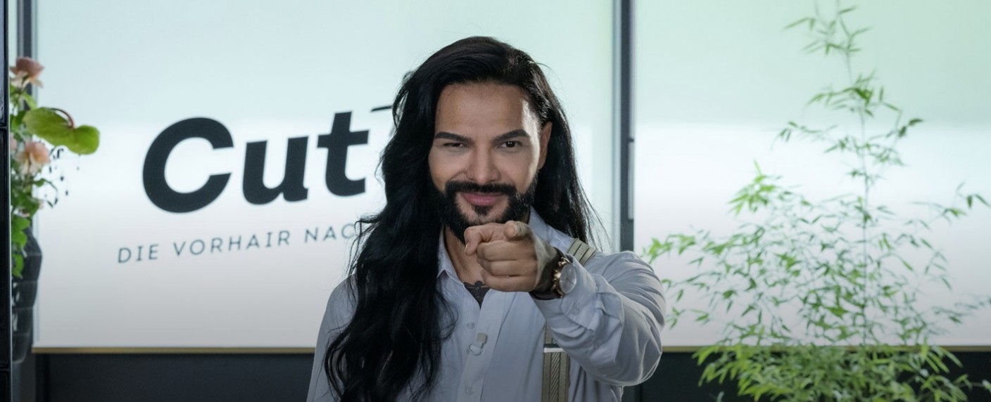 „Cut it“: Neue „VorHAIR NachHAIR Show“ geht an den Start – Umstylingshow auf sixx mit Denny K. – Bild: sixx/​Claudius Pflug