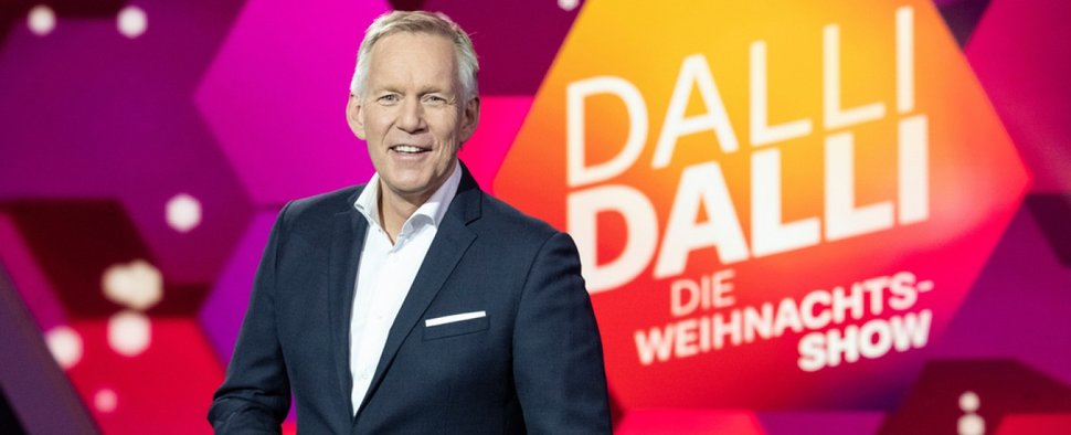 „Dalli DallI“: Johannes B. Kerner moderiert die Weihnachtsshow – Bild: ZDF/Sascha Baumann
