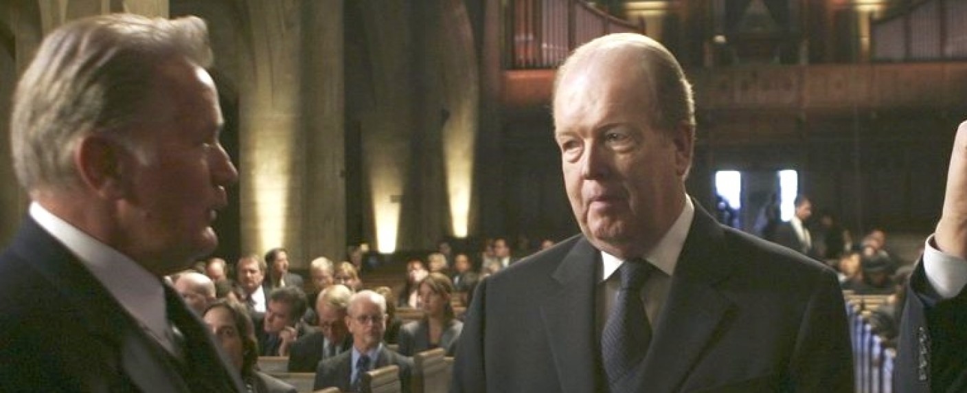 „Emergency Room“: Schauspieler John Aylward (Dr. Anspaugh) verstorben – Charakterdarsteller wurde 75 Jahre alt – Bild: NBC