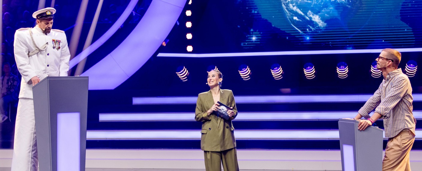 Quoten: „Duell um die Welt“ bei Jüngeren knapp vor Hirschhausen, „DSDS“ nur auf Platz 4 – „Ein Fall für Conti“ insgesamt an der Spitze, Sat.1 punktet mit „Ghostbusters“ – Bild: Joyn/​Nadine Rupp