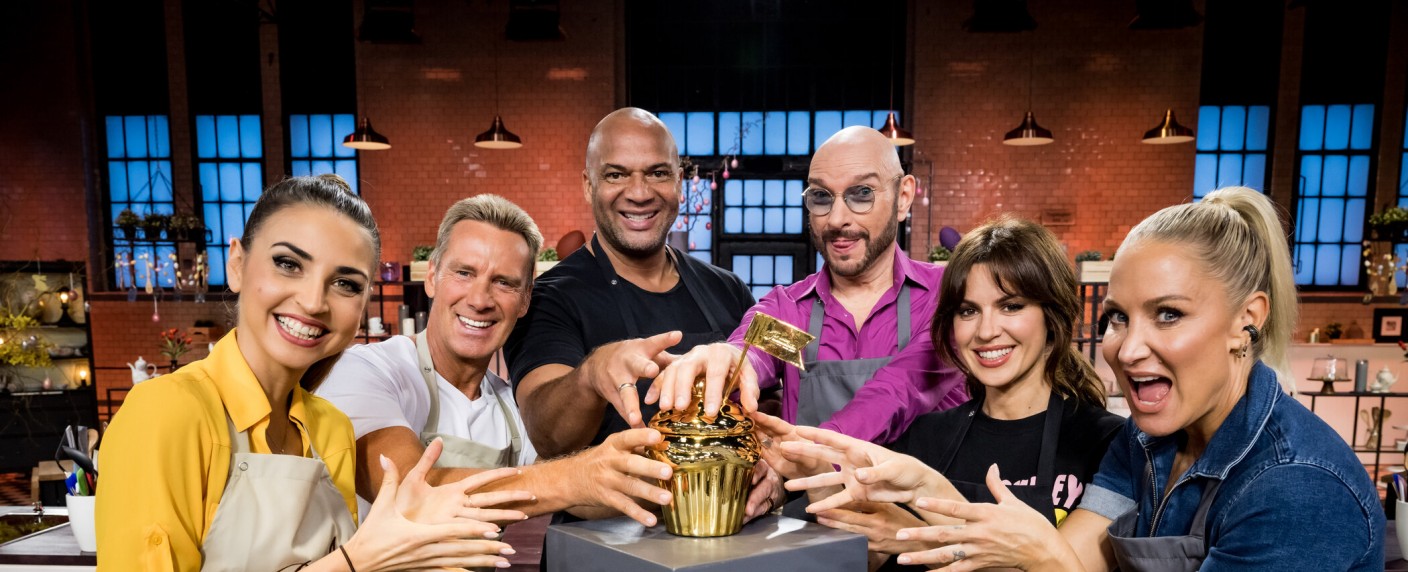 Sat.1 kündigt neues Osterspecial von „Das große Promibacken“ an – Sondersendung der Backshow zu Ostern – Bild: SAT.1/​Claudius Pflug