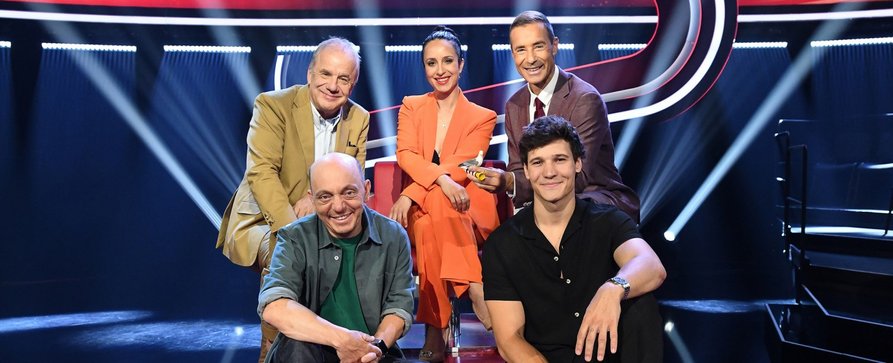 10 Jahre „Kaum zu glauben!“: Jubiläumsstaffel in Sicht – NDR-Erfolgsshow mit Pflaume, Stumph, Hoëcker, Meyer-Burckhardt und Weiss – Bild: NDR/​Uwe Ernst