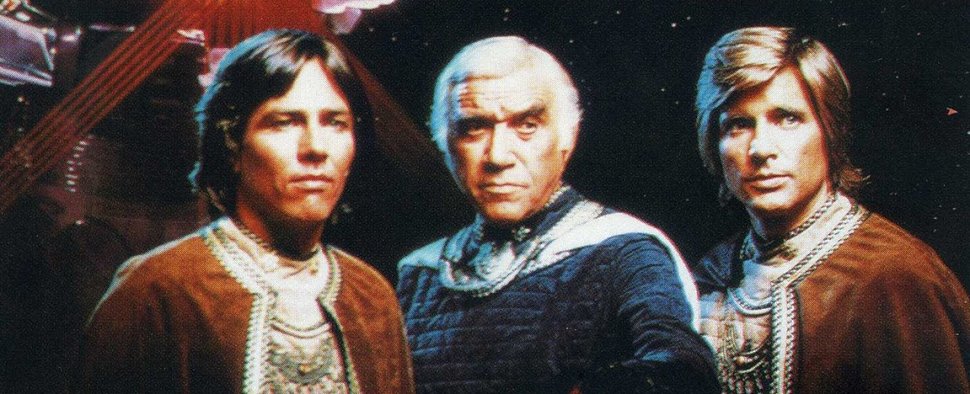 Das Original: „Kampfstern Galactica“ mit Richard Hatch, Lorne Greene und Dirk Benedict – Bild: Universal Television