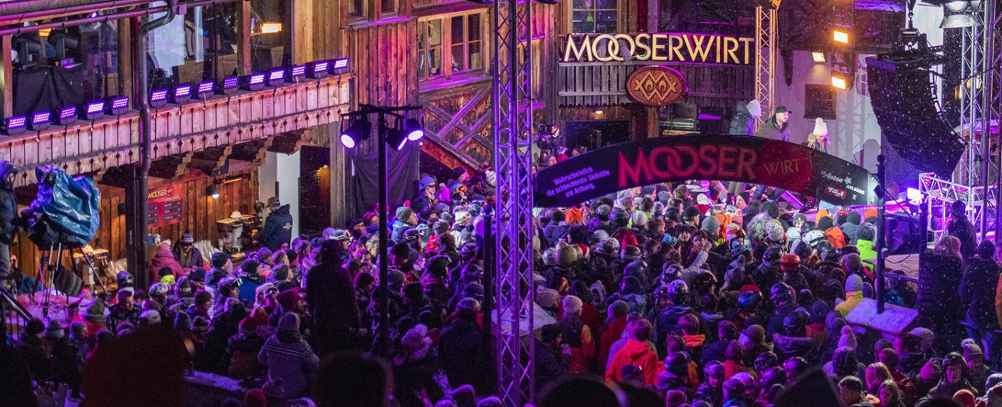 „Schlagerliebe Open Air“ mit „Die Verräter“-Gewinnern Anna-Carina Woitschack und Vincent Gross – RTLup-Musikshow vom MooserWirt in St. Anton – Bild: MooserWirt