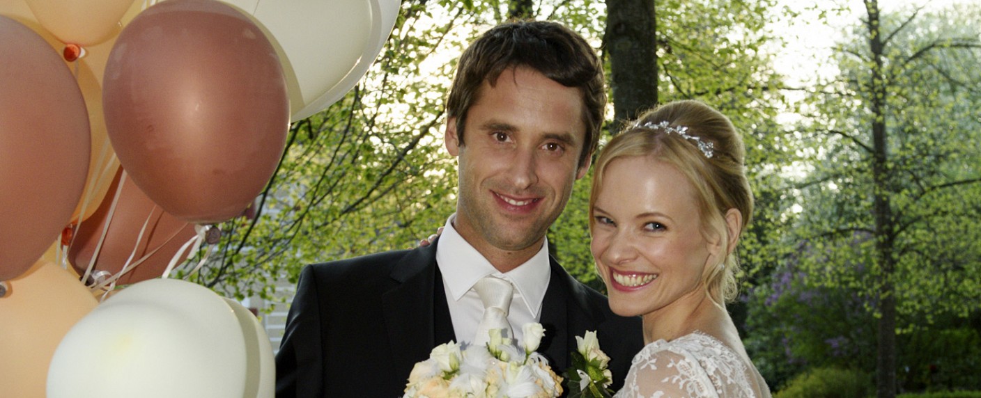 „Sturm der Liebe“: Traumhochzeit zwischen Luisa und Sebastian Ende Juli – Ferdinand Schmidt-Modrow und Friederike Breuer in längeren Gastrollen – Bild: obs/​ARD Das Erste/​© ARD/​Christof Arnold