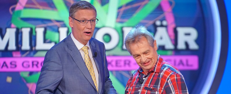 Das „Wer wird Millionär?“-Zocker-Special mit Moderator Günther Jauch (l.) und Kandidat Heinrich Röhrl – Bild: MG RTL D / Stefan Gregorowius