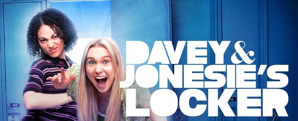 Jonesie (Jaelynn Thora Brooks, l.) und Davey (Veronika Slowikowska) in „Davey & Jonesie’s Locker“ – Bild: Hulu