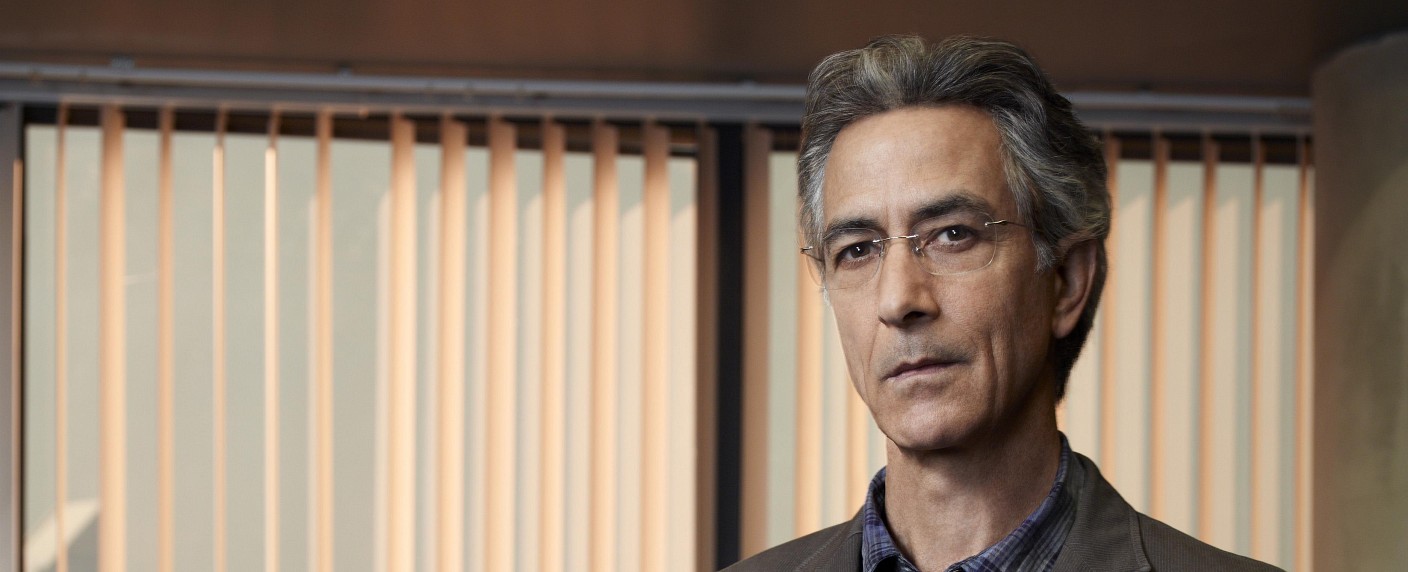 „The Blacklist“: David Strathairn, Janel Moloney, Gloria Reuben in Super-Bowl-Zweiteiler – Staraufgebot für Serienrückkehr – Bild: Syfy