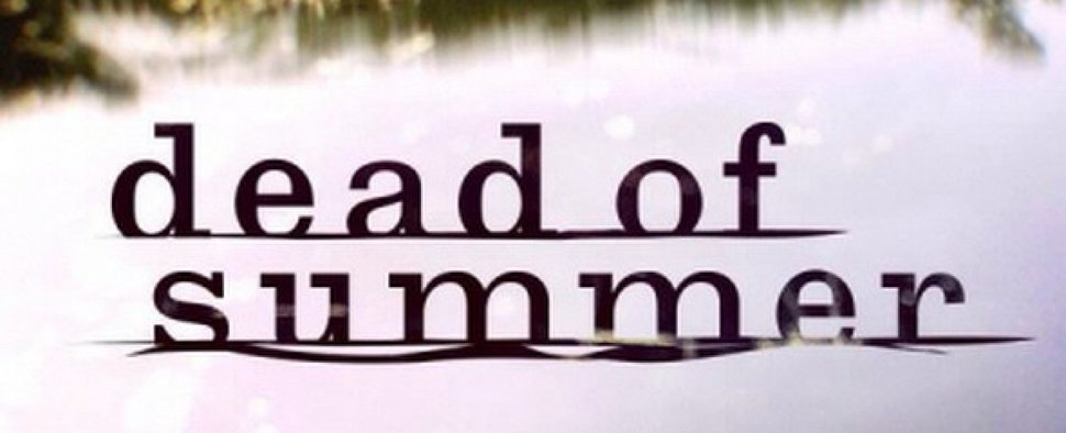 "Dead of Summer": Erster Trailer zur Horrorserie von Freeform – Heiße Flirts und dunkle Geheimnisse – Bild: Freeform
