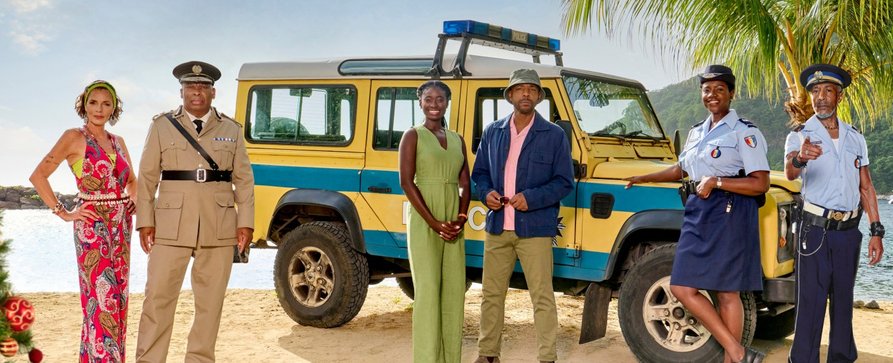[UPDATE] „Death in Paradise“: Termin und Details zum Weihnachtsspecial mit neuem Inspector – Don Gilet übernimmt seinen ersten Fall als DI Mervin Wilson – Bild: BBC