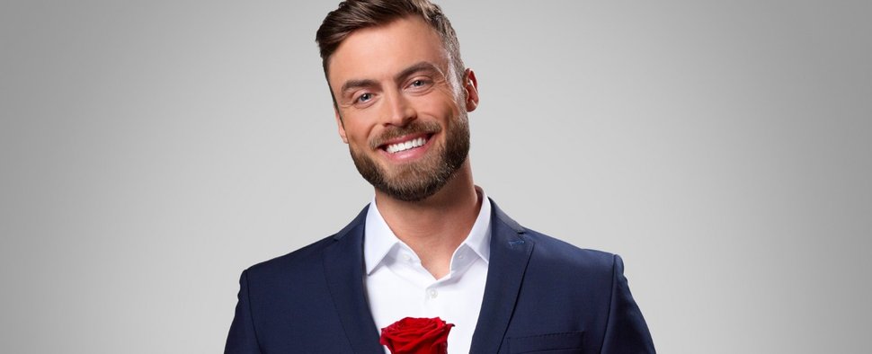 Der 30-jährige Niko Griesert ist der neue „Bachelor“ – Bild: TVNOW/Ruprecht Stempell