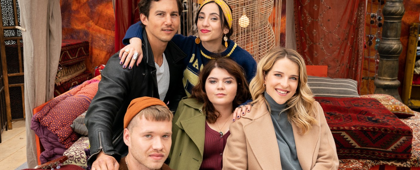 [UPDATE] „Damaged Goods“: Trailer stellt neue Amazon-Serie mit Tim Oliver Schultz vor – Jasmin Gerat und Christian Tramitz in Dramedy dabei – Bild: Westside Filmproduktion/​Amazon