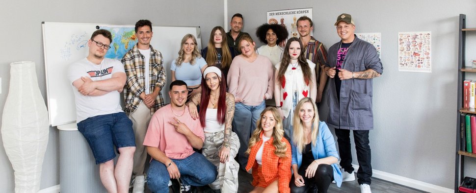 Der Cast der neuen „Krass Schule – Die jungen Lehrer“-Staffel – Bild: RTL Zwei/Jennifer Braun