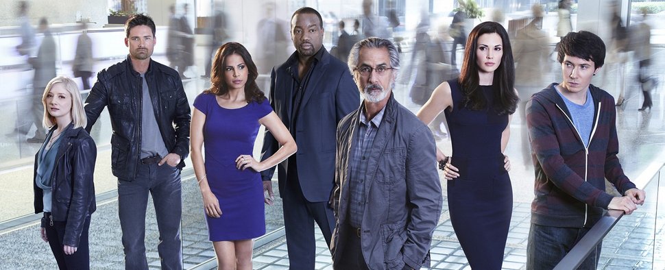 Der Cast der zweiten Staffel der Serie „Alphas“ (außen rechts: Neuzugang Erin Way) – Bild: Syfy