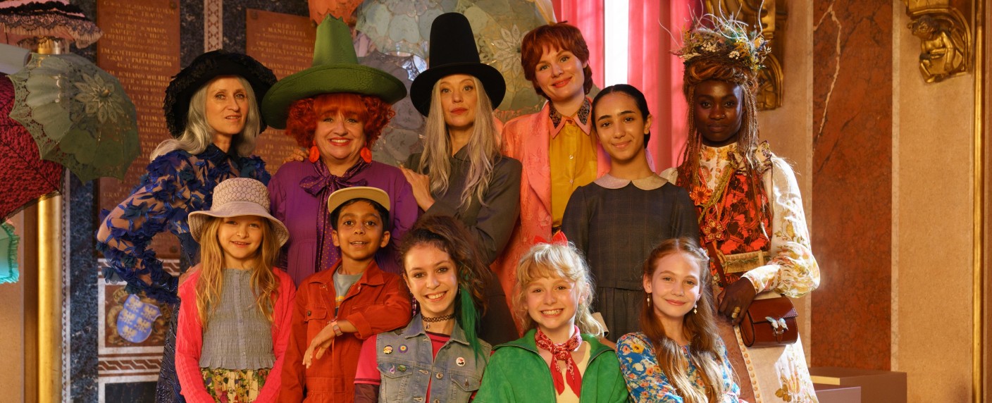 „Bibi Blocksberg“: Neuer Kinofilm zum 45-jährigen Jubiläum – Mit Heike Makatsch, Palina Rojinski, Robert Palfrader, Sophie Rois und Co. – Bild: Leonine Studios/​Wiedemann & Berg/​Petro Domenigg