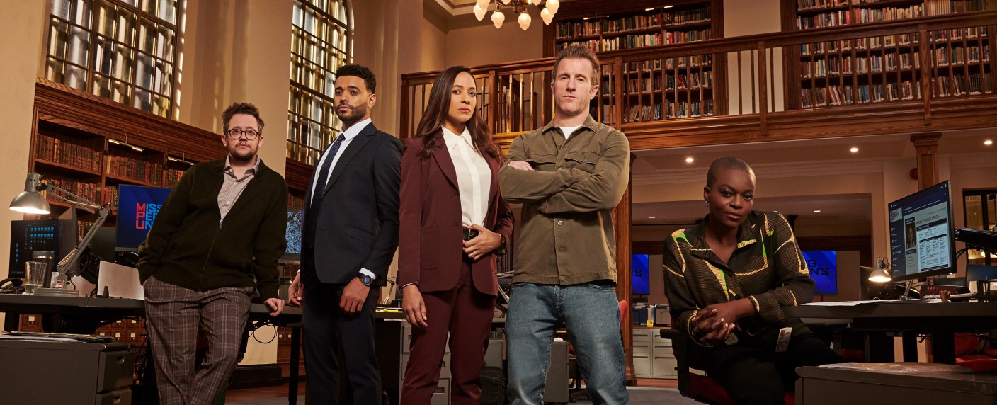 „Alert: Missing Persons Unit“ verabschiedet sich überraschend von Hauptfigur – Charakter stirbt in dritter Staffel Serientod – Bild: FOX