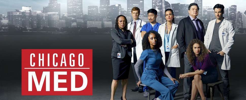 Der Cast von „Chicago Med“ wird auch im nächsten Jahr auf den US-Bildschirmen präsent sein – Bild: NBC