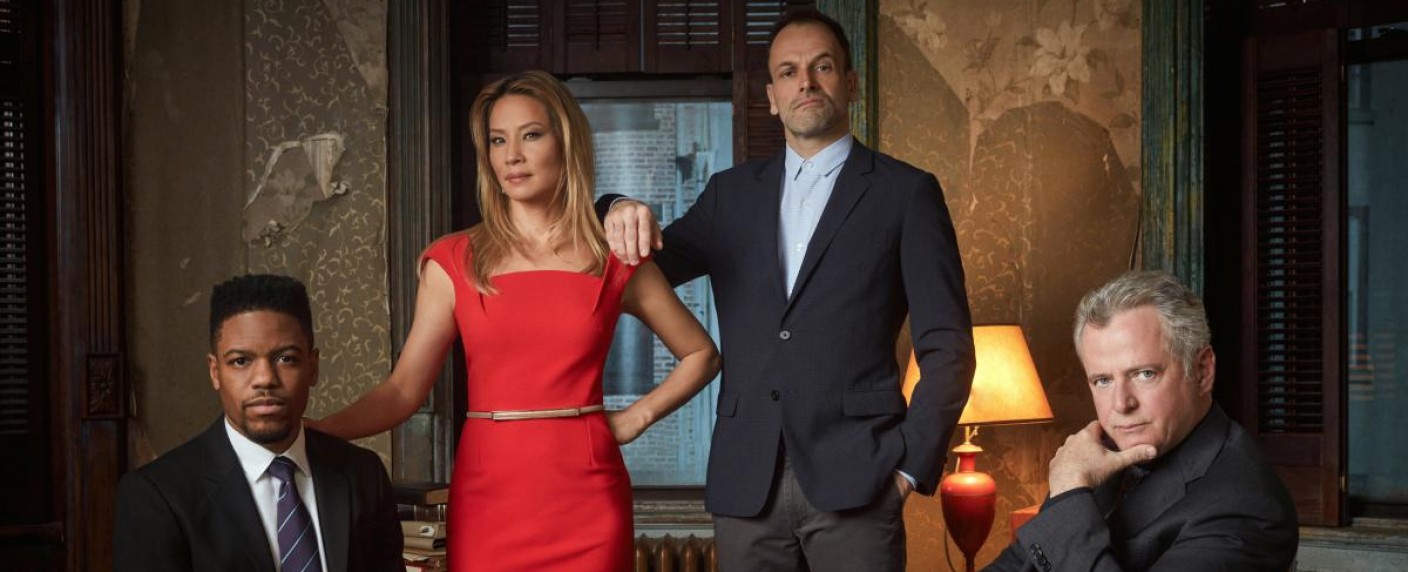 „Elementary“: US-Serie geht in Deutschland in die letzte Runde – kabel eins wiederholt ab August am Freitagabend auch „Deception“ – Bild: CBS