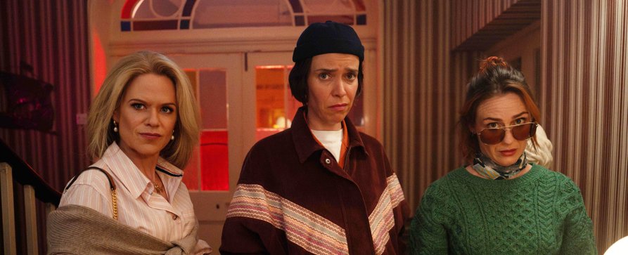 „How to Get to Heaven From Belfast“: Trailer und Starttermin für neue Netflix-Comedy von „Derry Girls“-Macher – Schwarzhumorige achtteilige Dramedy am Start – Bild: Netflix