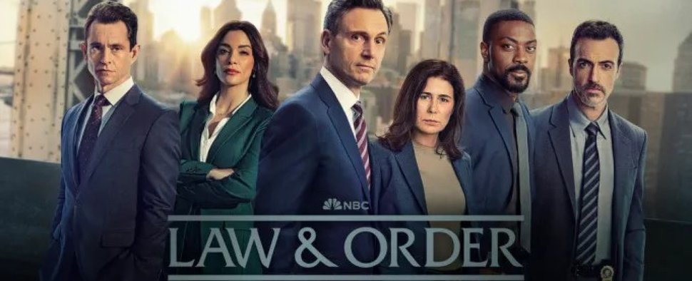 Der Cast von „Law & Order“ in Staffel 25 – Bild: NBC