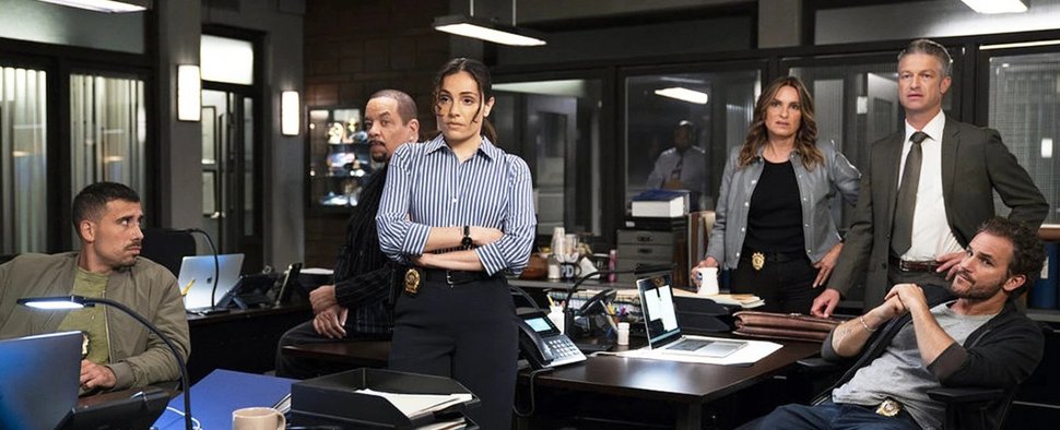 Der Cast von „Law & Order: SVU“ in Staffel 26 – Bild: NBC