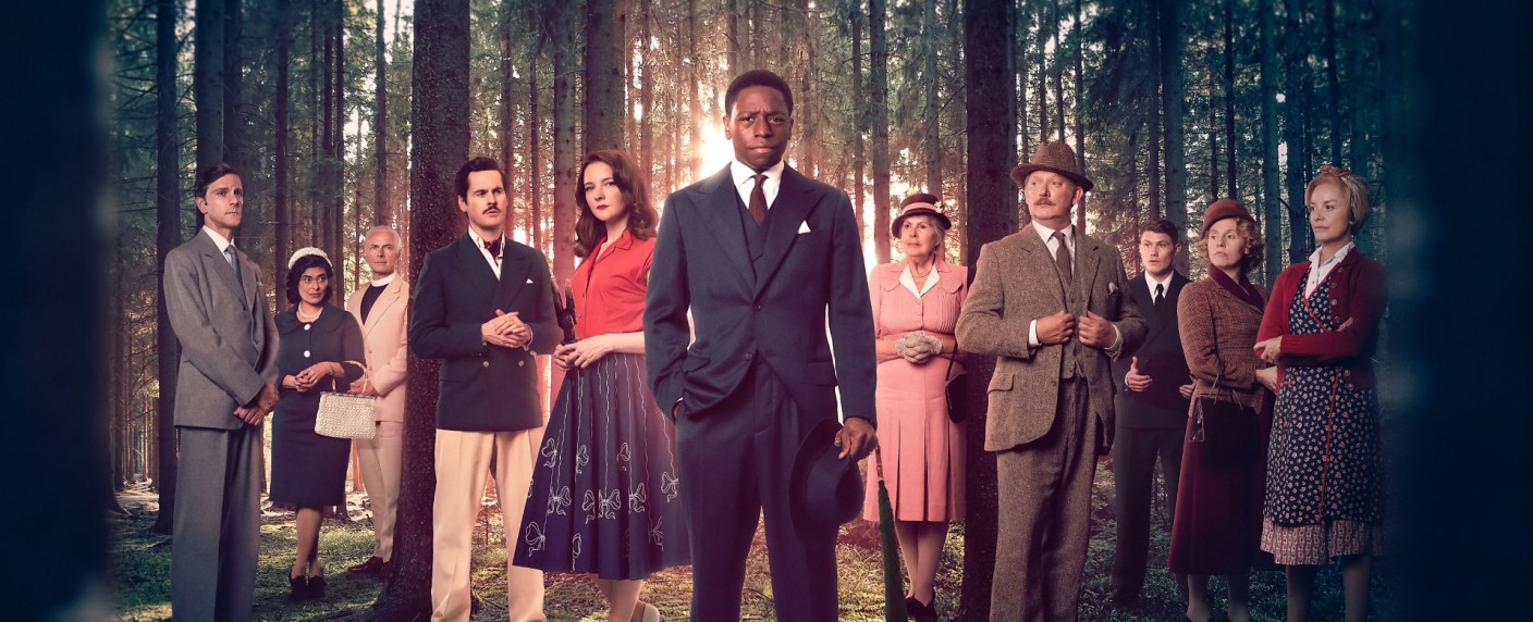 Agatha Christies „Sterben in Wychwood“ erhält Trailer und Starttermin – BBC zeigt „Murder is Easy“ im Weihnachtsprogramm – Bild: Mammoth Screen/​Agatha Christie Limited