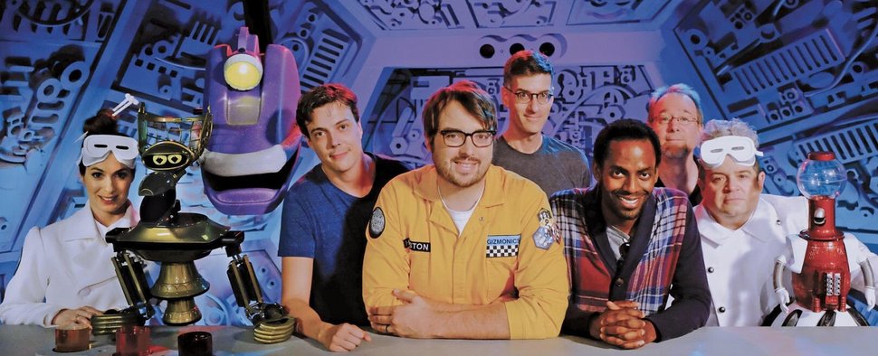 Der Cast von „Mystery Science Theater 3000“ – Bild: Netflix