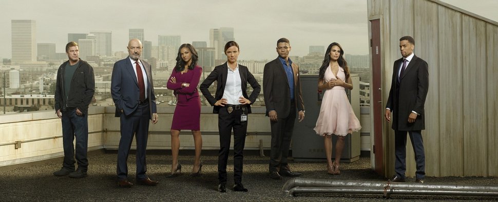 Der Cast der zweiten Staffel von „Secrets and Lies“ – Bild: ABC