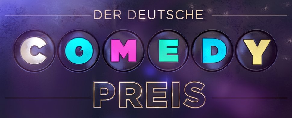 Das aktuelle Logo von „Der Deutsche Comedypreis“ – Bild: TVNOW