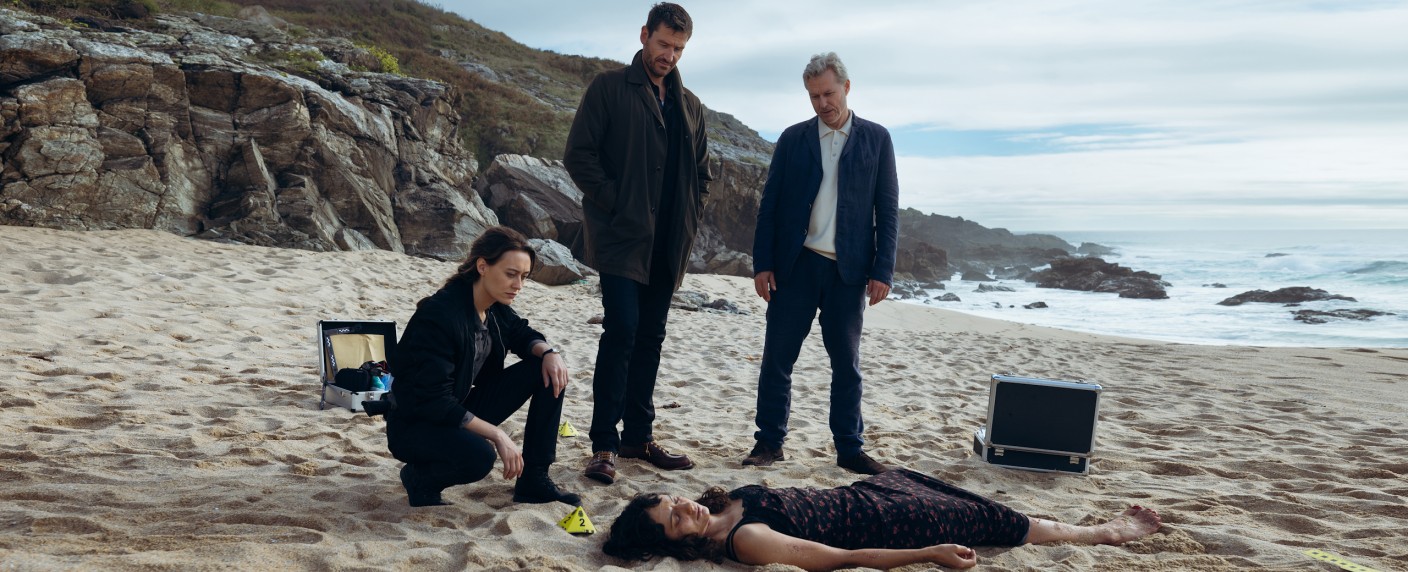 „Der Galicien-Krimi“: Starttermin für neue ARD-Krimireihe verkündet – „Oderbruch“-Regisseur Adolfo J. Kolmerer drehte ersten Teil in Santiago de Compostela – Bild: ARD Degeto Film/​La Diapo Fotografía