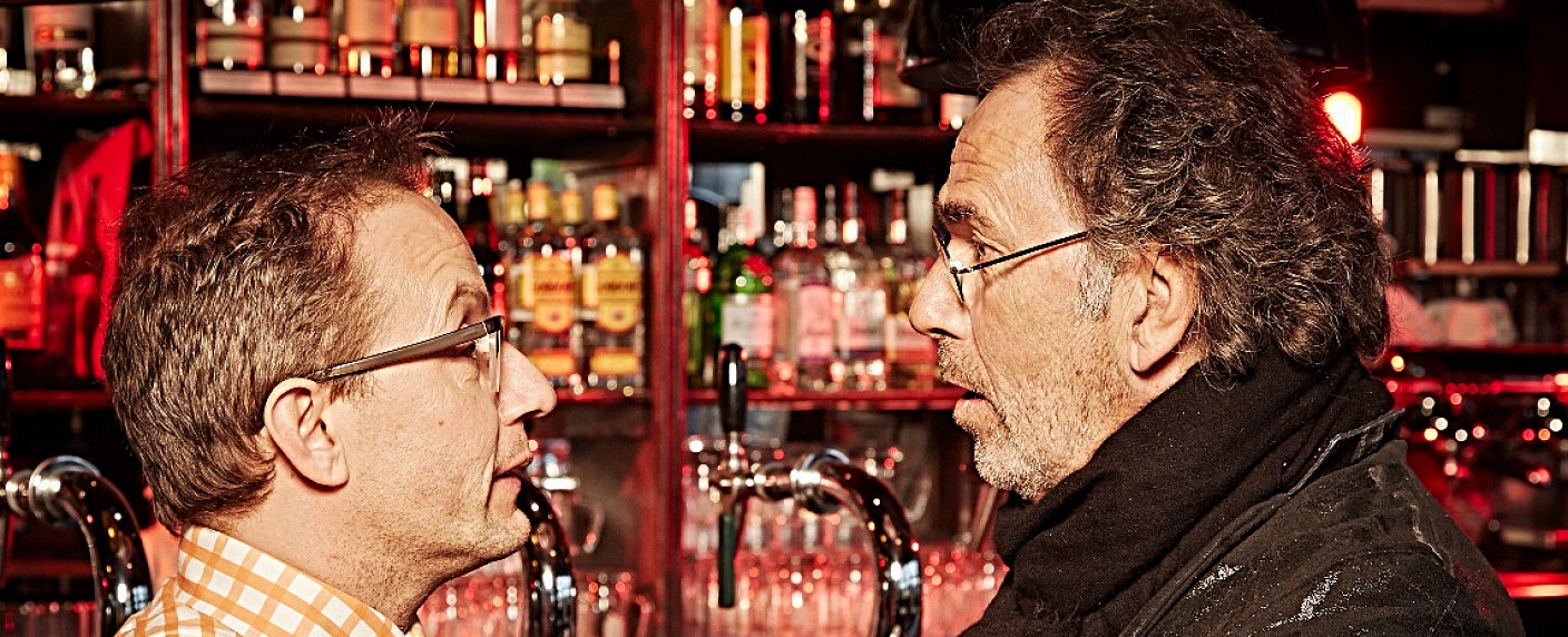 Tele 5 bestätigt Balders Kneipen-Talkshow „Der Klügere kippt nach“ – Wöchentliche Live-Sendung von der Reeperbahn – Bild: Tele 5/​Gert Krautbauer