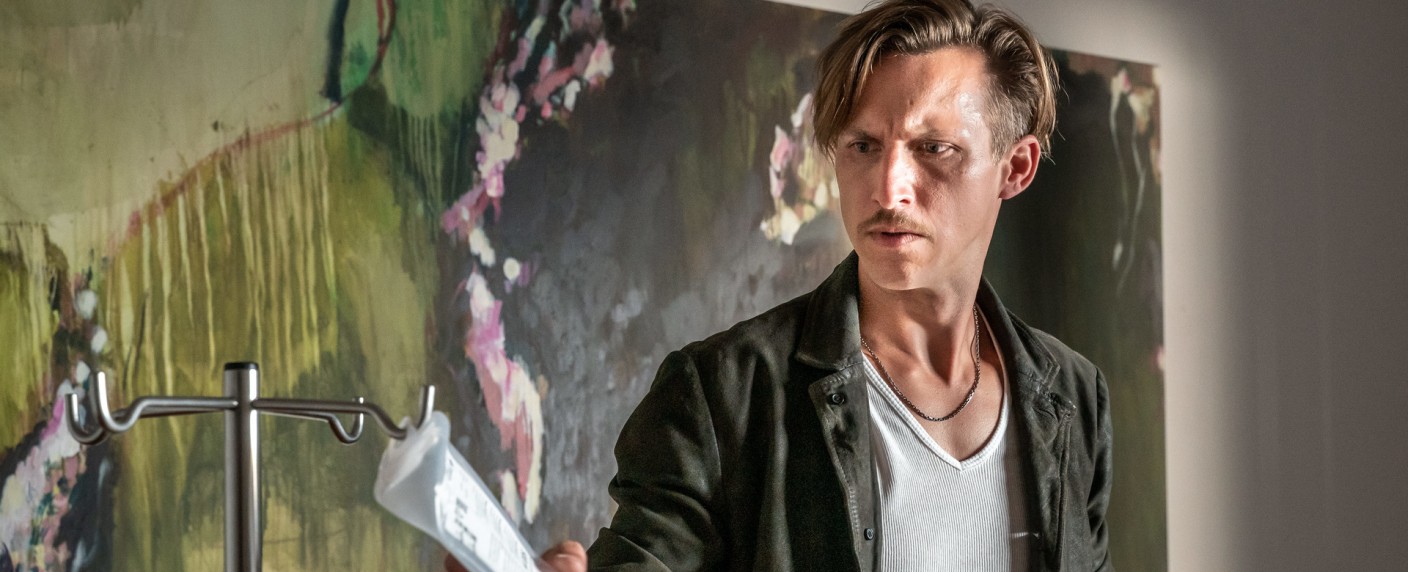 „SOKO Leipzig“: Nachfolger von Steffen Schroeder feiert Einstand – Johannes Hendrik Langer verstärkt das Team der ZDF-Krimiserie – Bild: ZDF/​Uwe Frauendorf