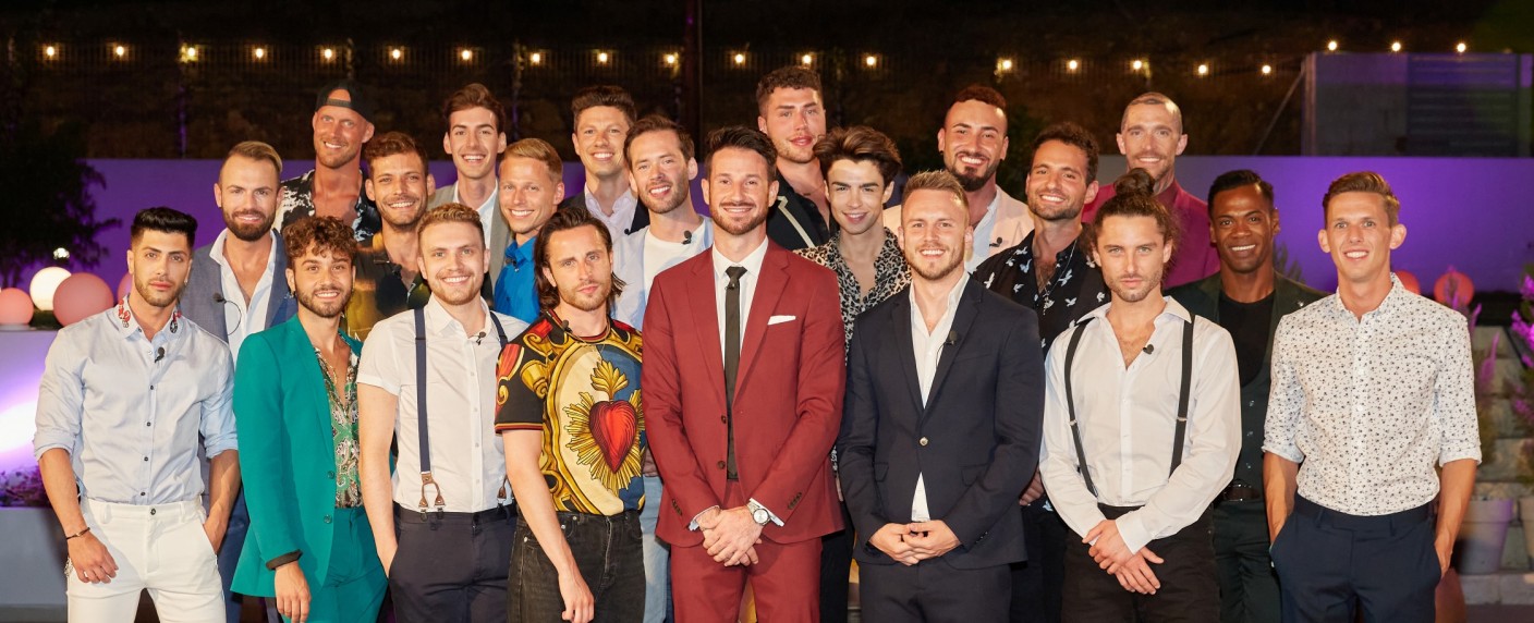 „Prince Charming“, die Zweite: Es darf wieder gebuhlt werden – Review – Schriller, bunter, streitlustiger – TVNOW setzt noch einen drauf – Bild: TVNOW