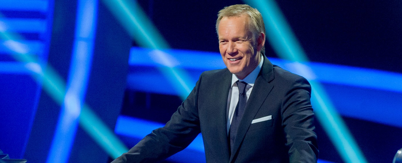 Quoten: „Quiz-Champion“ wird Quoten-Sieger bei Jüngeren, Interesse an „10 Jahre Duell um die Welt“ überraschend hoch – ARD-Krimi gewinnt beim Gesamtpublikum, „Die Puppenstars“ enttäuschen – Bild: ZDF/​Svea Pietschmann