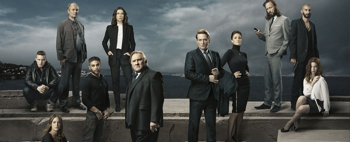 Netflix veröffentlicht Featurette zur Gérard-Depardieu-Serie „Marseille“ – Kampf um das Bürgermeisteramt der Mittelmeer-Metropole – Bild: Netflix/​Marco Grob