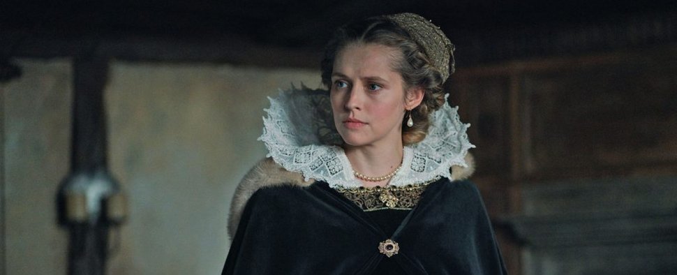 Diana (Teresa Palmer) in „A Discovery of Witches“ (2x09) – Bild: Sky One