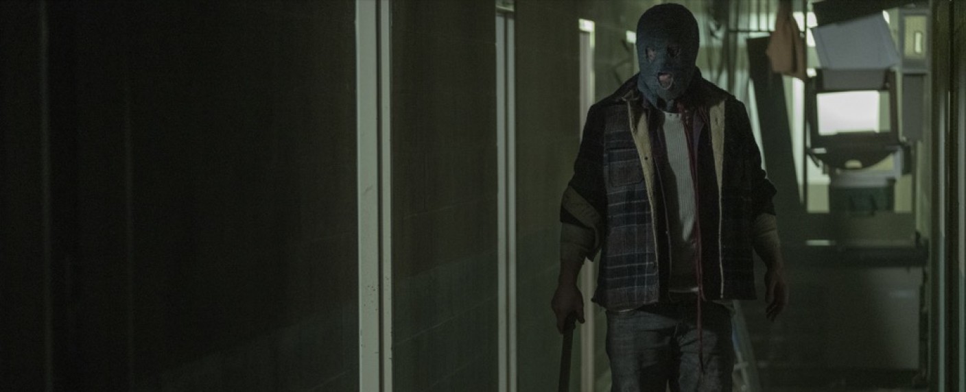 „The Walking Dead“ enthüllt Alphas und Betas Vorgeschichte – Review – Unser Recap zur zweiten Folge „Wir sind das Ende der Welt“ – Bild: AMC