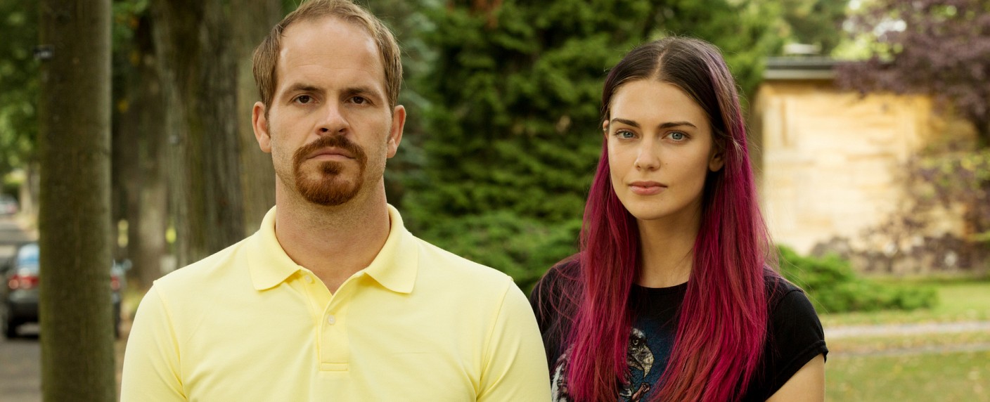 „Blaumacher“: ZDFneo zeigt neue Dramaserie ab Juni – Schwarzhumorige Serie über zwei Menschen, die ihr Leben ändern wollen – Bild: ZDFneo/​Volker Roloff