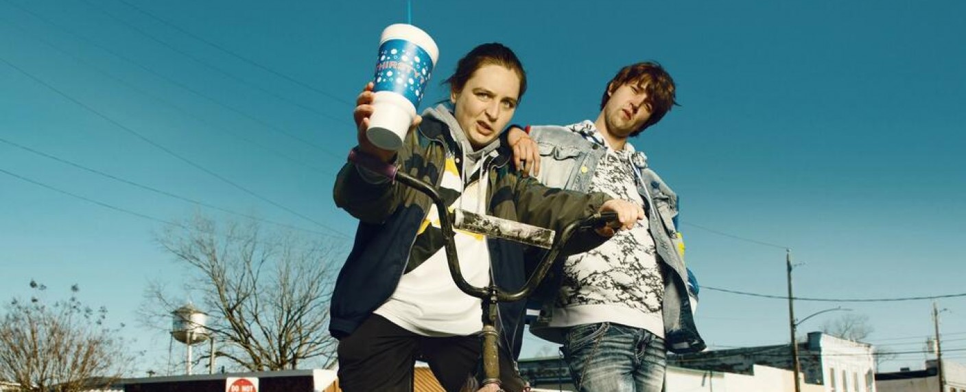 „Welcome to Flatch“: Ende nach zwei Staffeln besiegelt – Kleinstadt-Mockumentary kehrt nach dem Streik nicht zurück – Bild: FOX