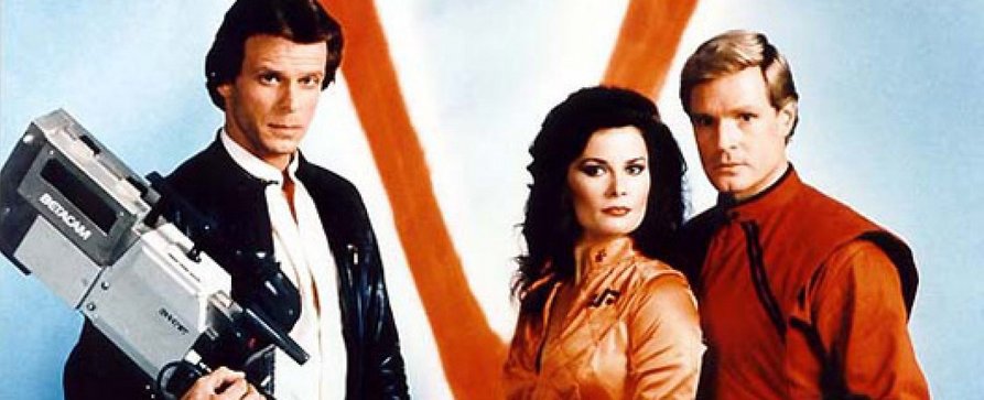 „V – Die Außerirdischen“ bekommt Film-Reboot vom Originalautor – Sci-Fi-Epos der 1980er Jahre steht vor einem Comeback – Bild: Warner Bros. Television