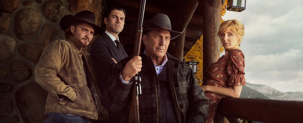 Die Duttons in „Yellowstone“ mit Kevin Costner – Bild: Paramount Television. All Rights Reserved.