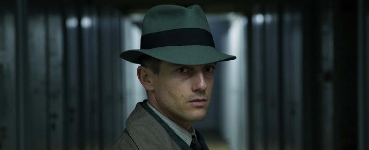 Grimme-Preis-Nominierungen für „Babylon Berlin“, „Dark, „4 Blocks“, „Wishlist“ und Co. – Joko und Klaas, Pierre M. Krause und Anke Engelke im Rennen – Bild: XFilme/​ARD Degeto/​Das Erste/​Sky/​Beta Film