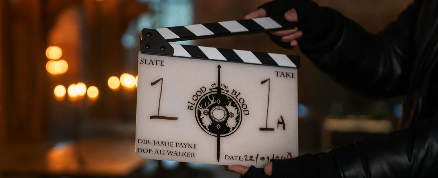 „Outlander“: Prequel „Blood of My Blood“ findet seine vier Hauptdarsteller – Serie umfasst nun auch Geschichte von Claires Eltern – Bild: Starz