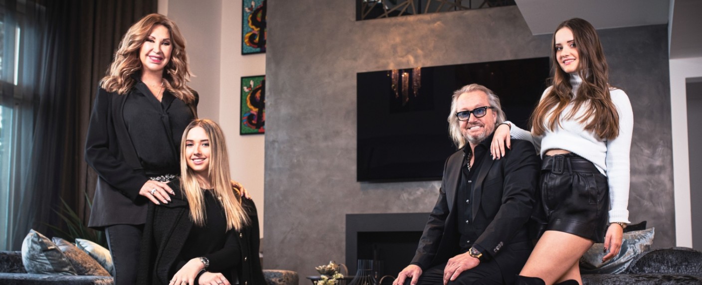 „Die Geissens“ kehren kurz nach den Jahreswechsel zurück – Die „schrecklich glamouröse Familie“ geht ins elfte Jahr – Bild: RTL Zwei/​Per Florian Appe