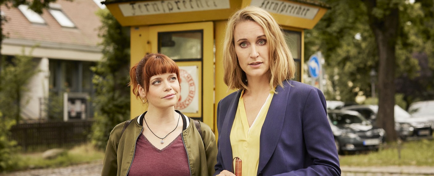 „Die Heiland: Wir sind Anwalt“: Drehstart zur vierten Staffel mit Christina Athenstädt – Frische Folgen mit der blinden Anwältin noch in diesem Jahr – Bild: ARD/​Rudolf Wernicke