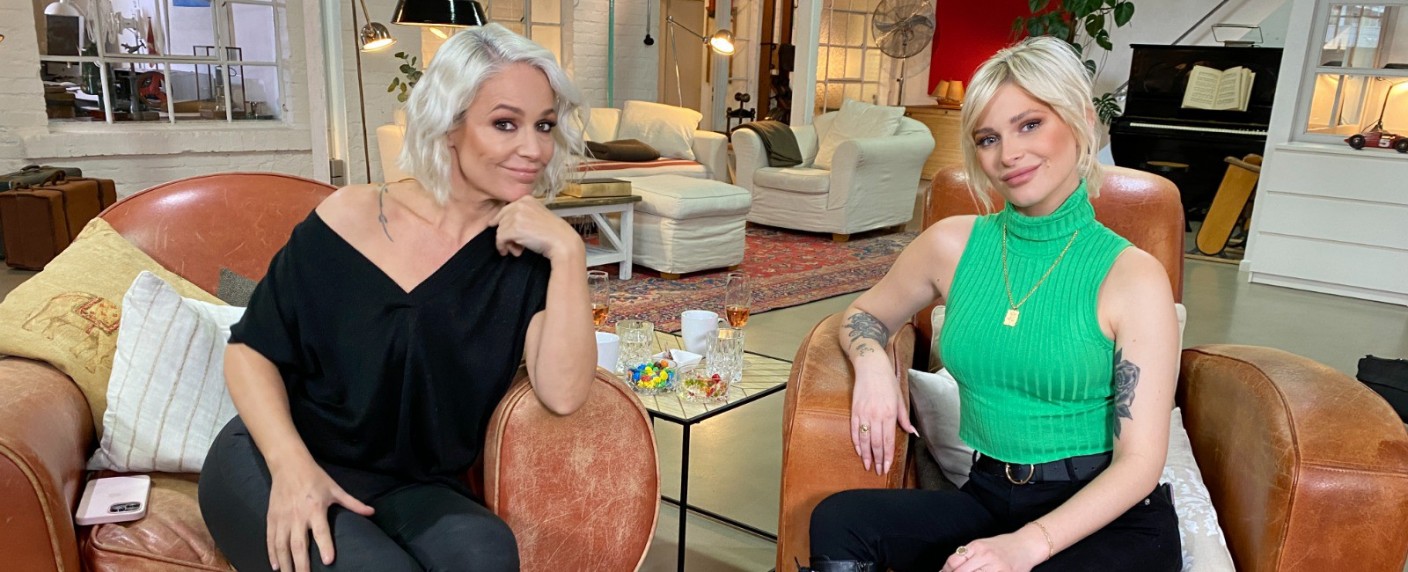 „Die Hitwisser“: XXL-Musikquiz kehrt auf neuem Sendeplatz zurück – Michelle, Jana Ina Zarrella und Thomas Hermanns stellen ihr Musikwissen unter Beweis – Bild: RTL/​DEF Media