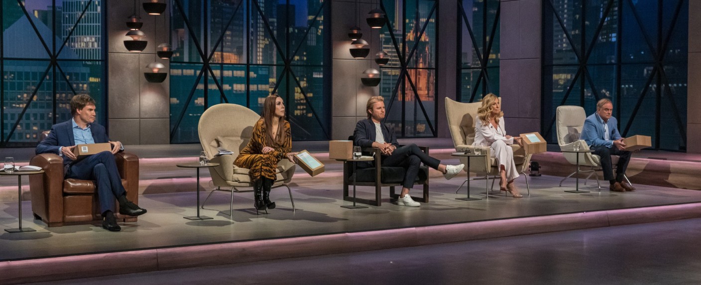 Quoten: „Die Höhle der Löwen“ schlägt „Jauch gegen Sigl“ deutlich – ProSieben-Serien am Boden, Bruce Willis punktet bei Kabel Eins – Bild: RTL/​Bernd-Michael Maurer